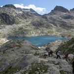 Outro lago para trás