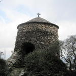 A isolada capela de Stº Antão