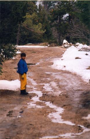 1992 1º Nevestrela da Mariana. Ja nas Penhas Douradas, so faltava a descida para Manteigas. Cansadita...