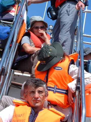 No barco de cabeça perdida...