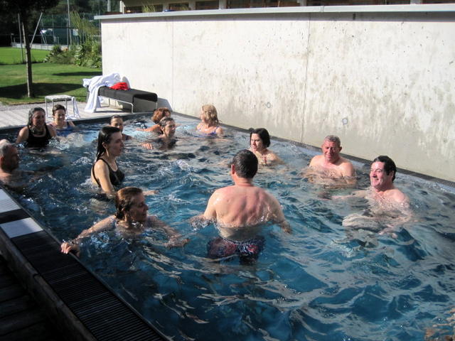 Na piscina do nosso hotel