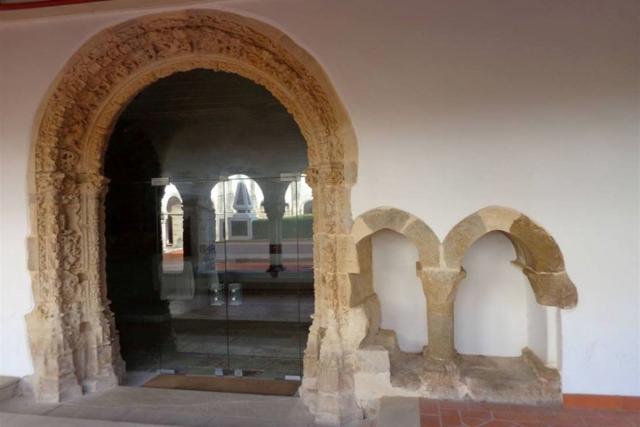 e6e1ab21-1086-4817-8813-457b7fcfdfde